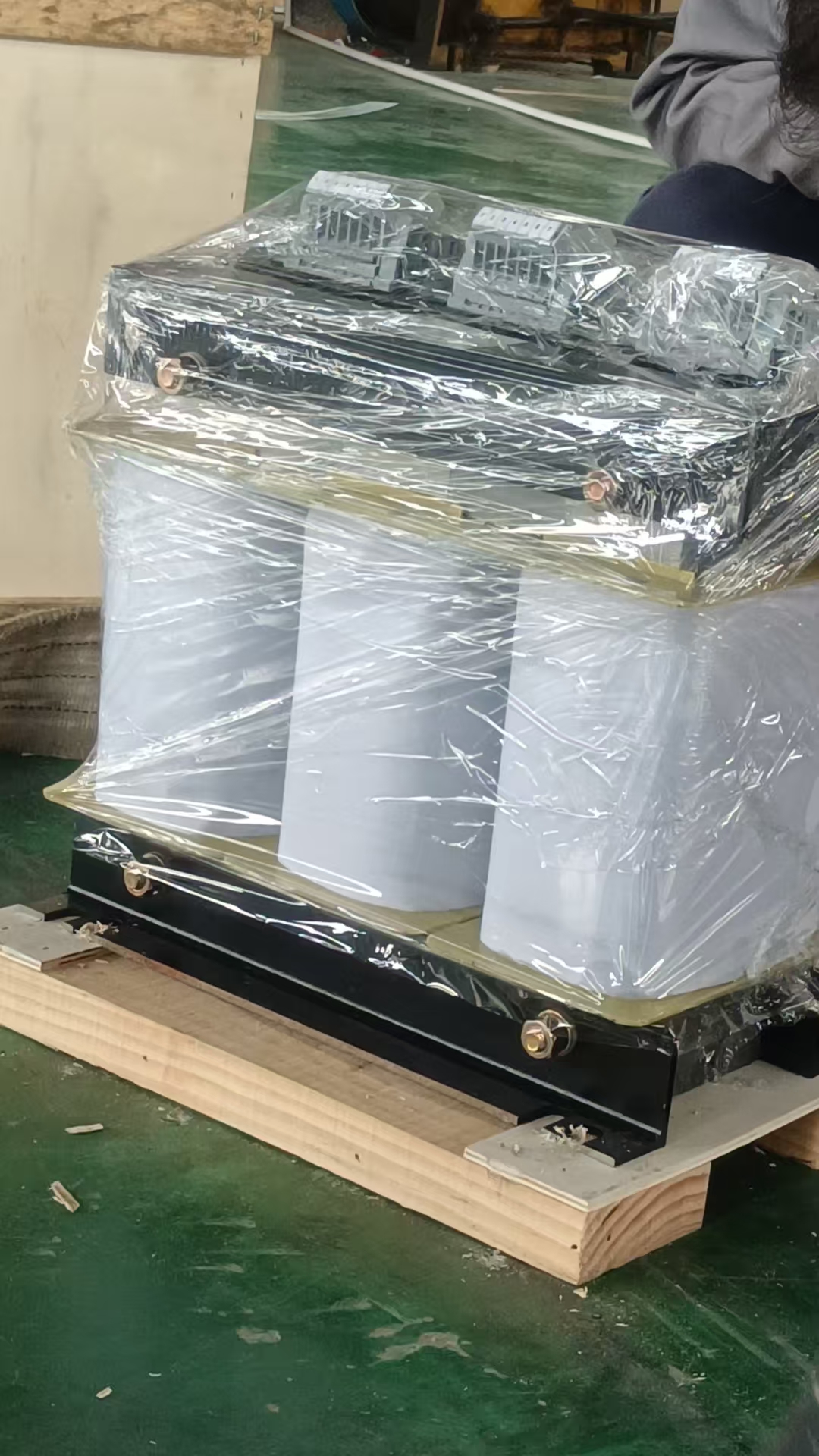 หม้อแปลงอัตโนมัติ 25KVA ส่งออกไปยังอินเดีย