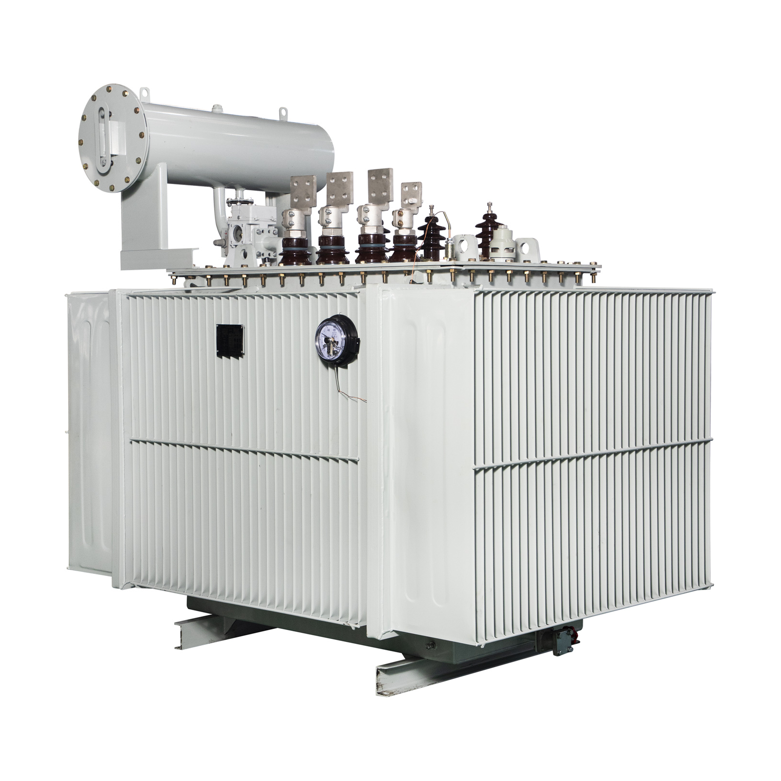 630 kVA 11kV S20 High-Efficiency Three-Phase Oil Transformer angle view